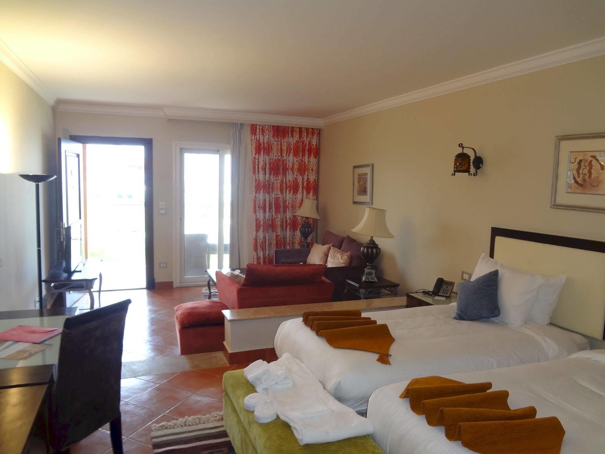 Porto Matrouh Beach Resort Mersa Matruh Exterior photo