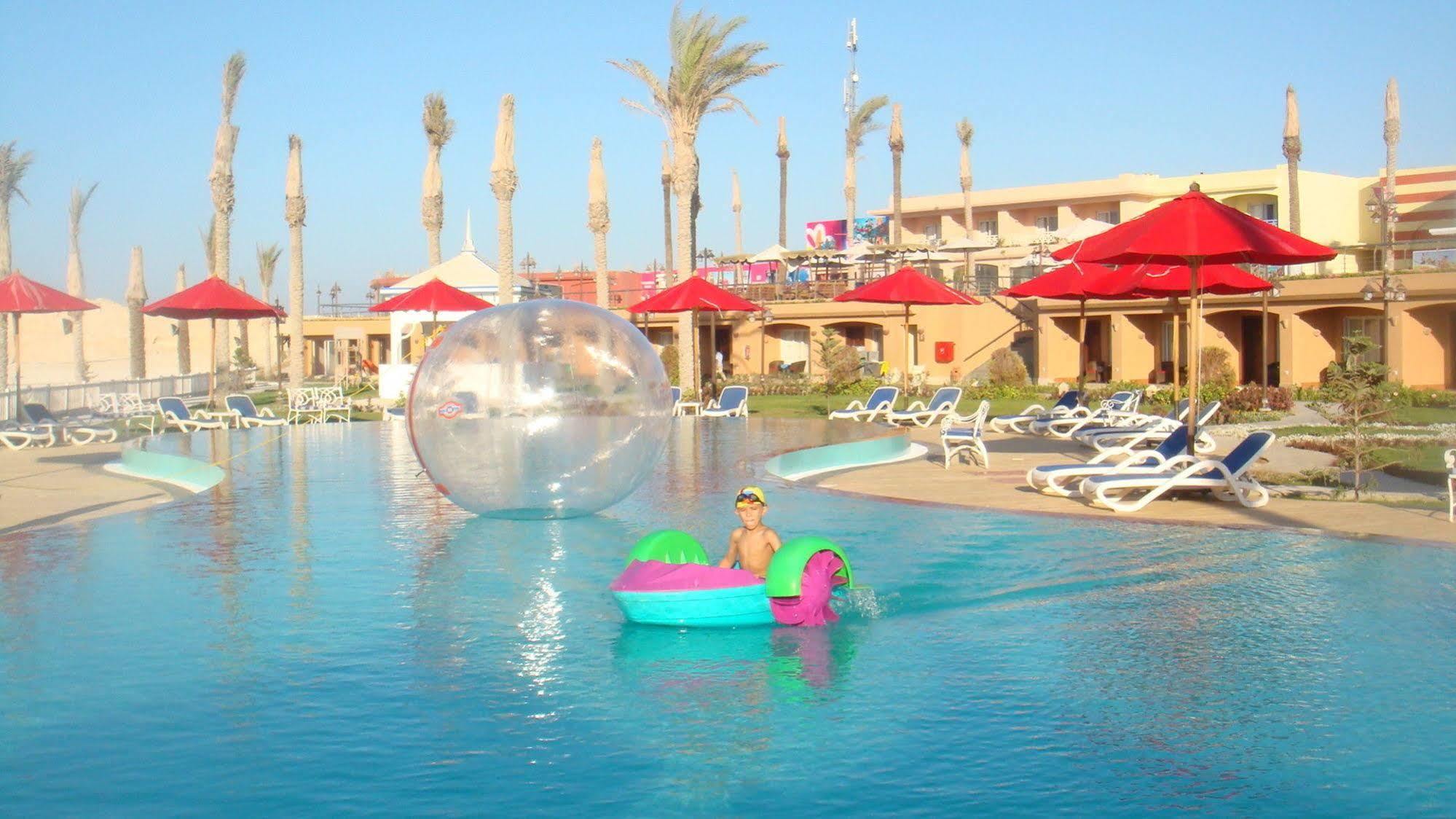Porto Matrouh Beach Resort Mersa Matruh Exterior photo